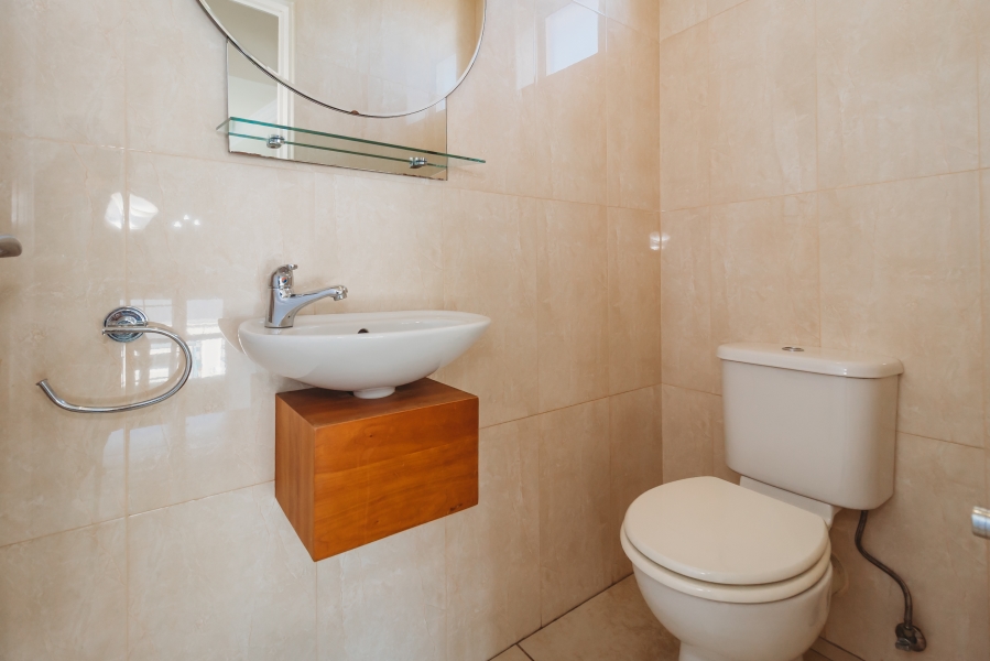 4 Bedroom Property for Sale in King George Park Western Cape